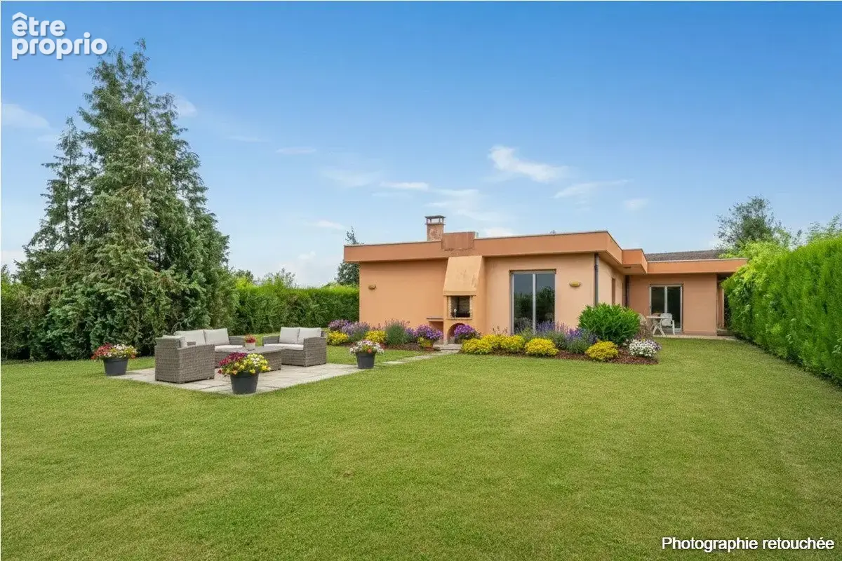 Maison 186 m² à La Grande-Paroisse  - photo 1