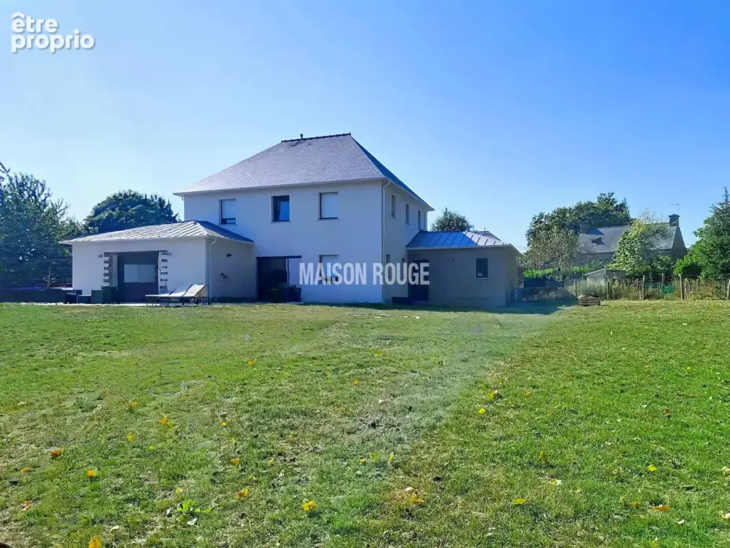 RARE À COMBOURG ! Maison contemporaine de 190 m²  5 chambres Terrain de 2 000 m²  DPE A - photo 2