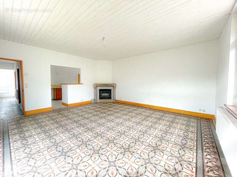 Maison à BONNINGUES-LES-CALAIS