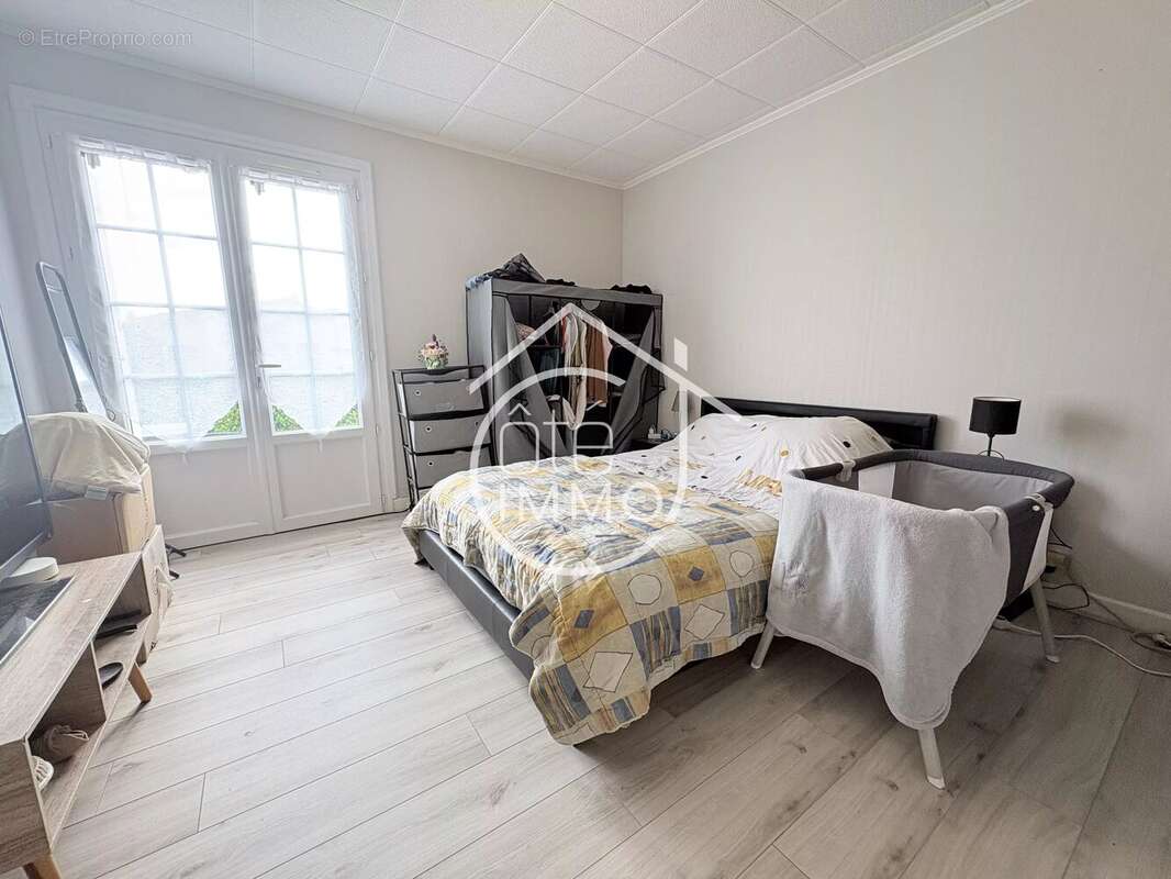 Maison à LA FORCE