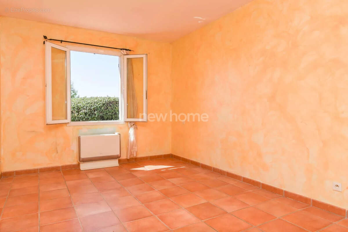 Maison à DRAGUIGNAN