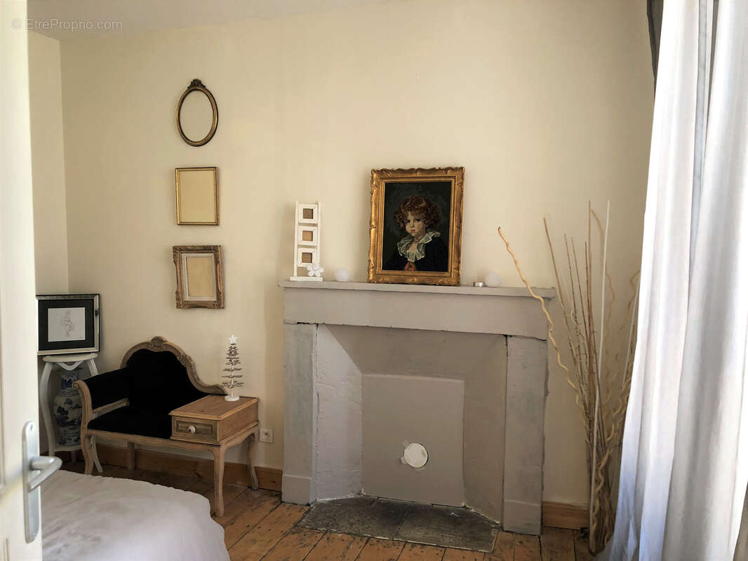 Maison à MIREBEAU