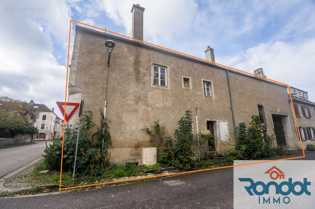 Maison à LUX