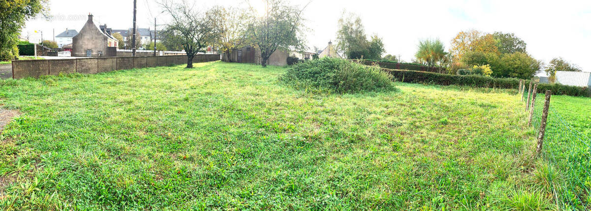 Terrain à CHATEAUBRIANT