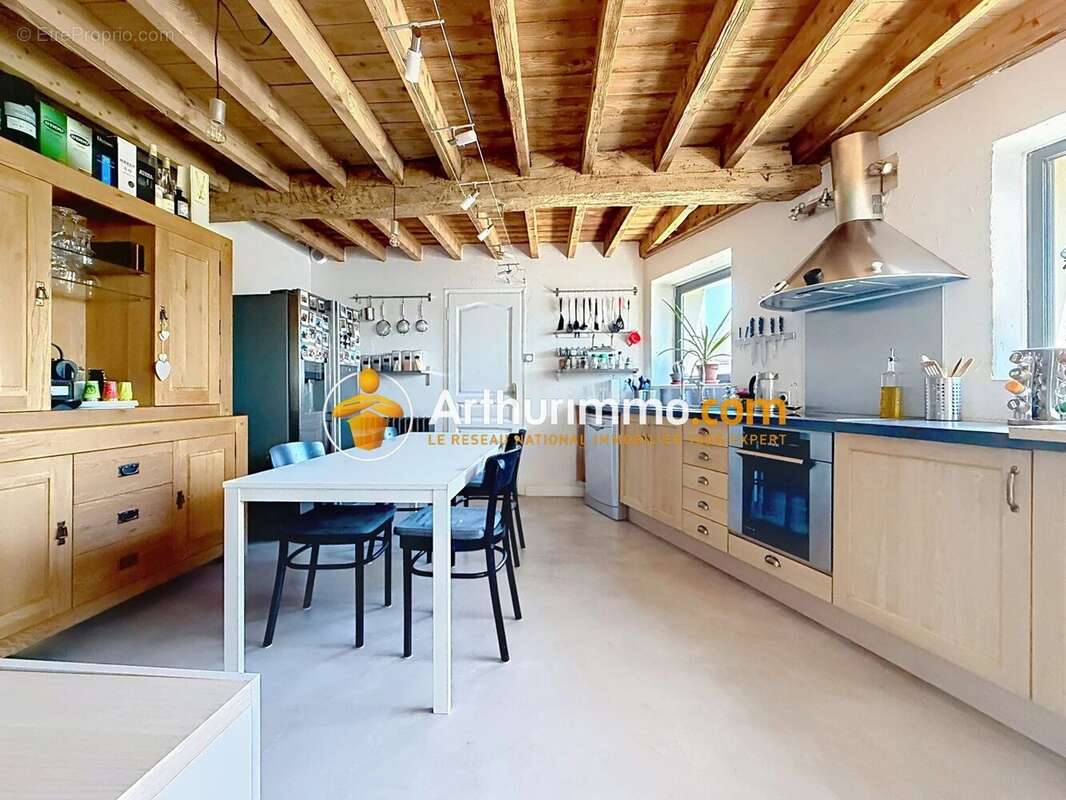 Maison à BOURGOIN-JALLIEU