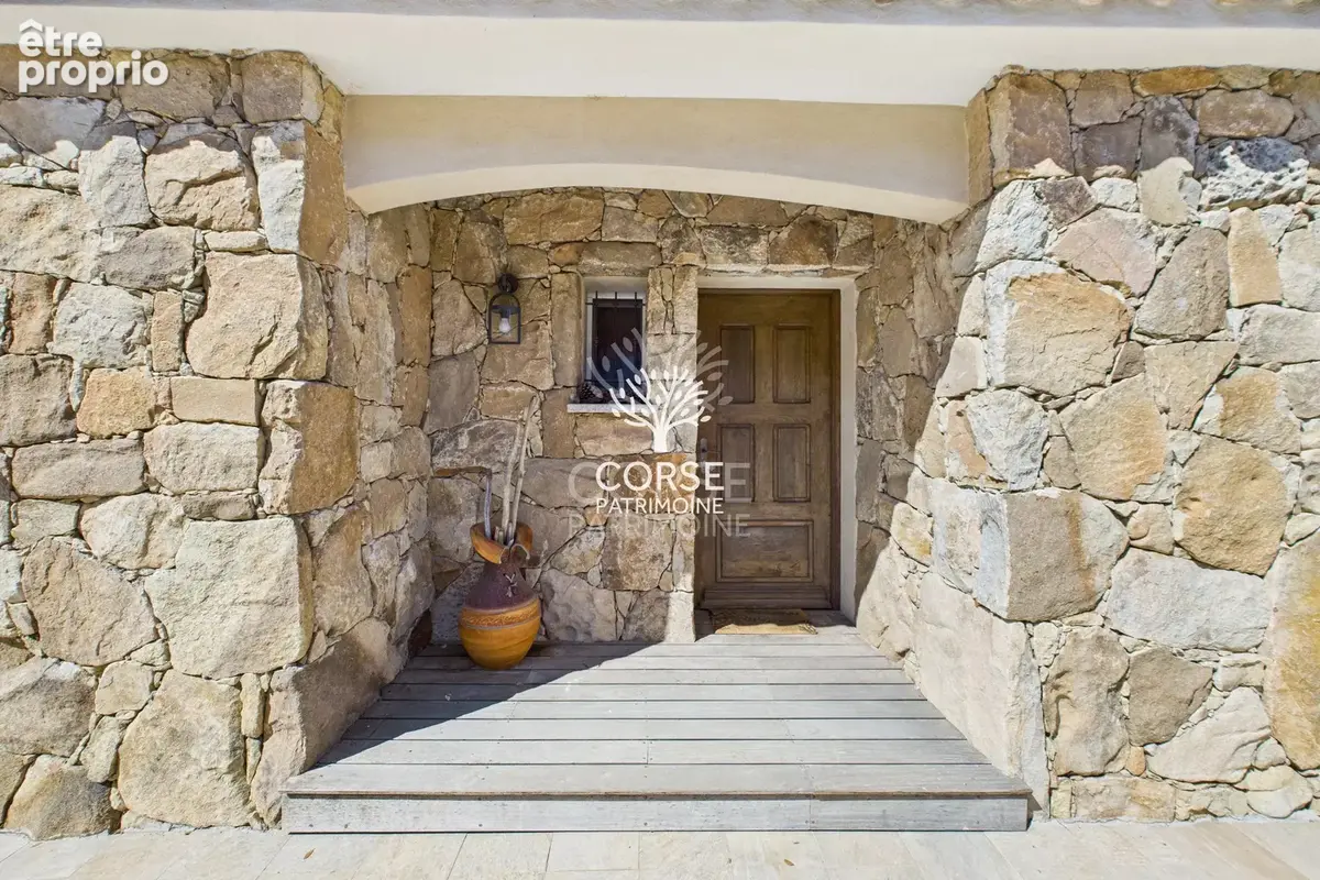 Maison à PORTO-VECCHIO