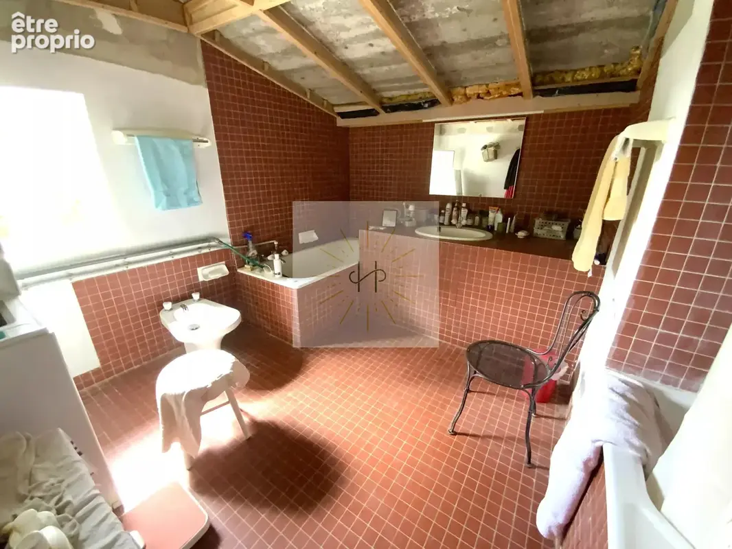 Maison 5 pièces 98 m² à vendre à Rochemaure (07400) - photo 9