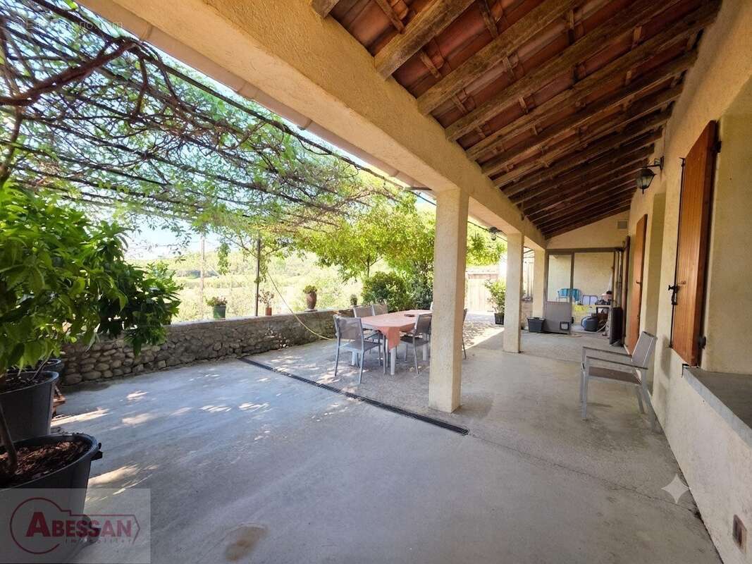 Saint-Christol-lès-Alès  Vue dominante, calme absolu et plus de 3 300 m² de terrain - photo 2