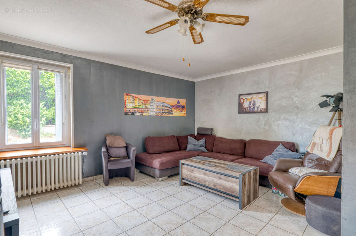 Maison à SAINT-PRIEST