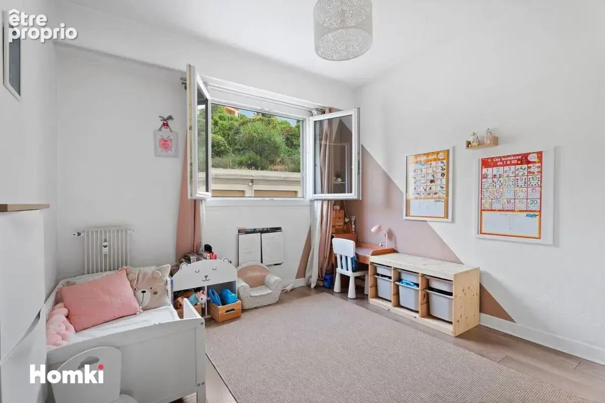 Antibes – Les Châtaigniers  Spacieux 3 pièces de 80,59 m² avec grande terrasse de 26 m² et parking privatif - photo 11