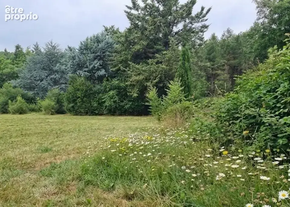 Terrain à LA BEGUDE-DE-MAZENC