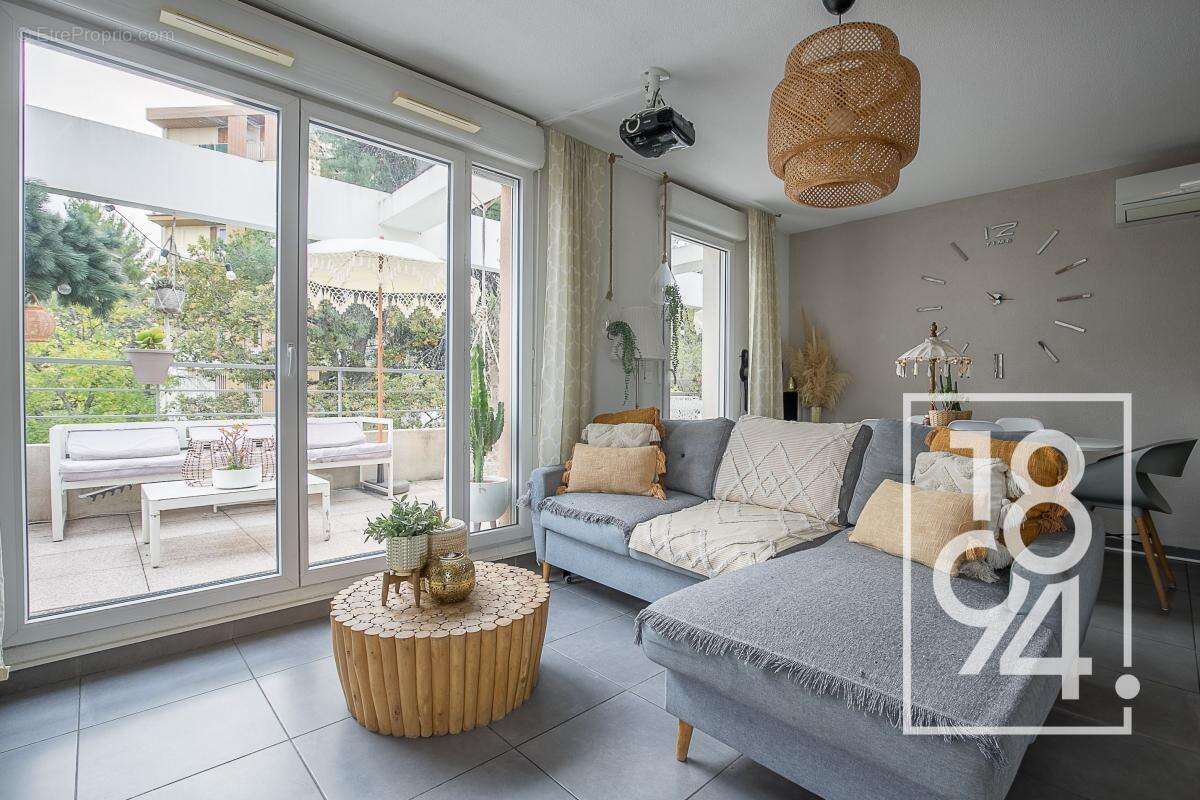 Appartement à MARSEILLE-13E