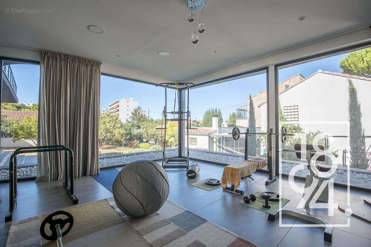 Maison à MARSEILLE-10E