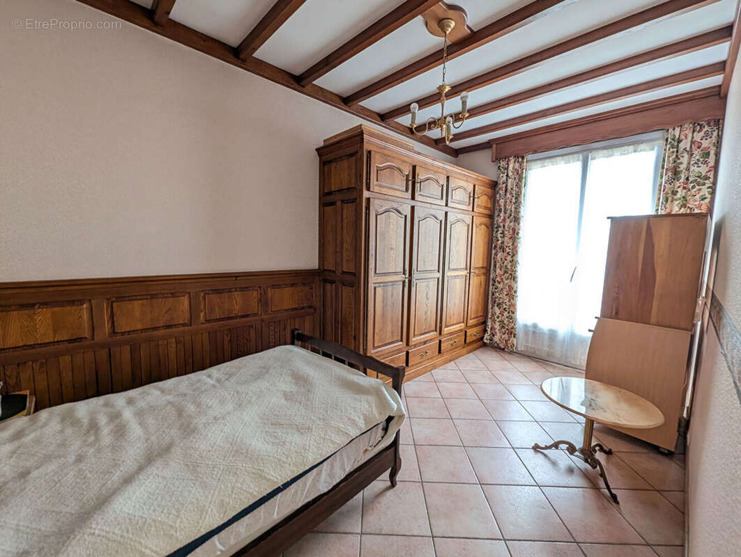 Maison à CHEVIGNY-SAINT-SAUVEUR