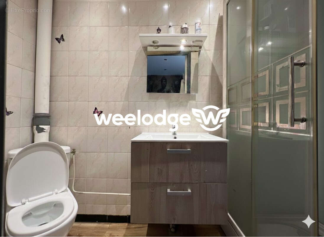 Appartement à MEYRANNES