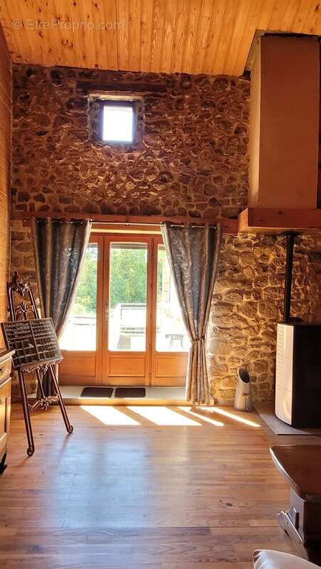 Maison à TENCE