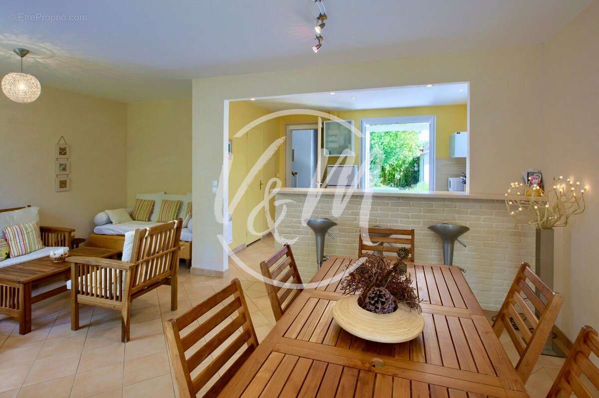 Maison 103 m² à Andernos-Les-Bains  - photo 3