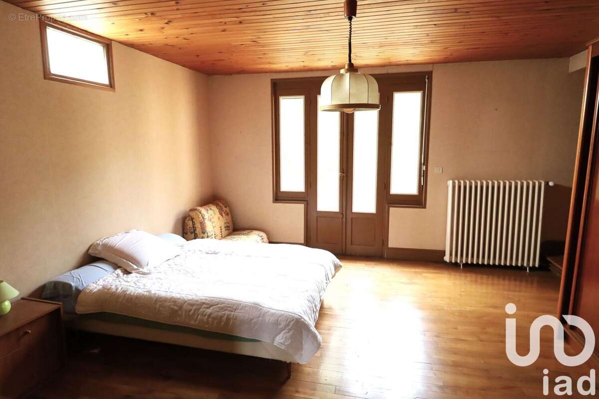 Photo 4 - Maison à SAINT-QUINTIN-SUR-SIOULE