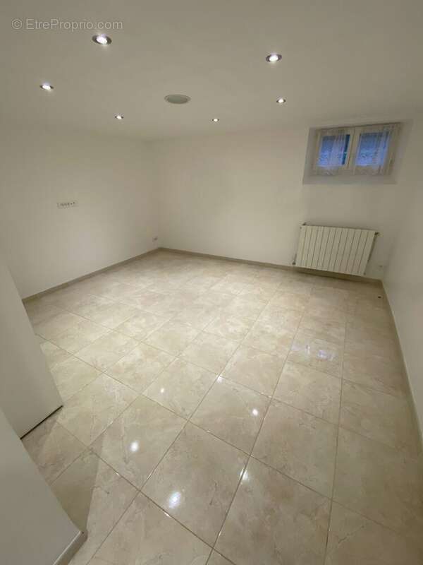 Maison à SAINT-OUEN-L&#039;AUMONE