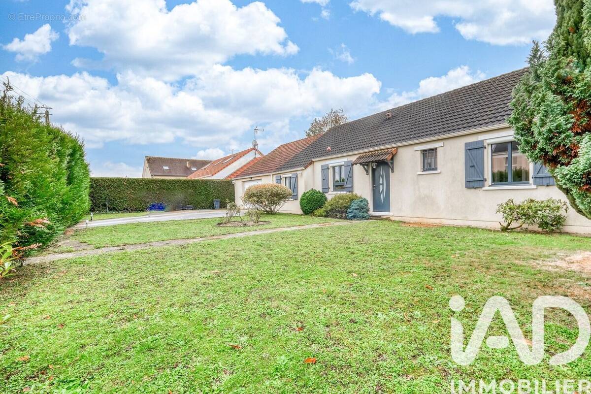 Photo 1 - Maison à ROZAY-EN-BRIE