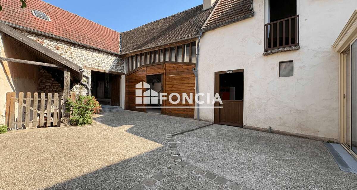 Maison en pierre avec piscine - photo 21