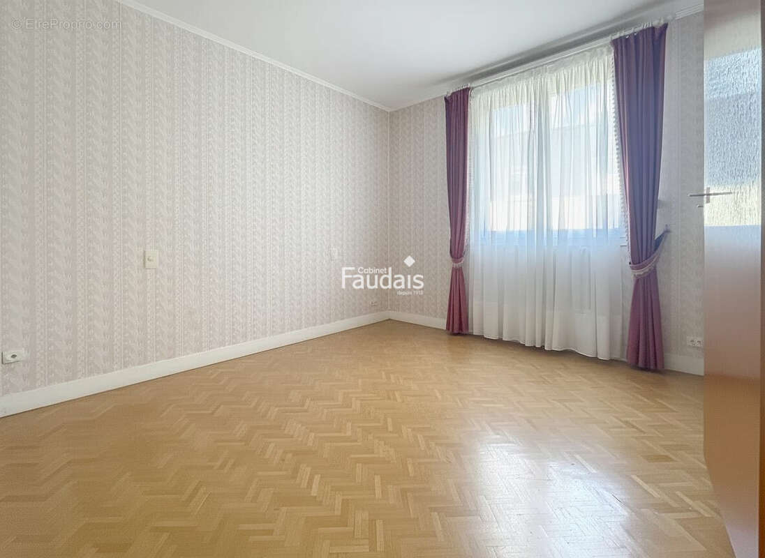 Maison 81 m² à Coutances  - photo 5