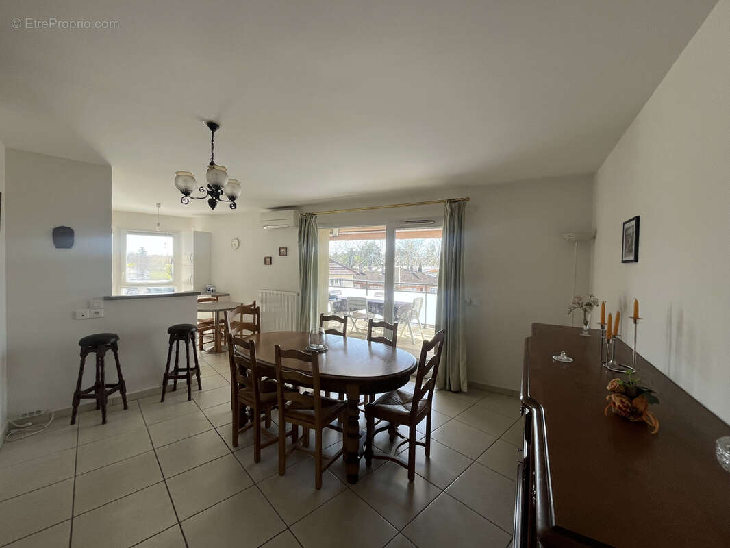 Appartement à CHASSIEU