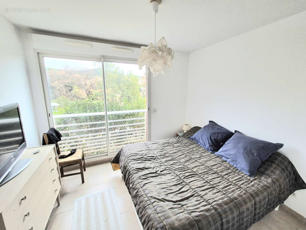 Appartement à HYERES