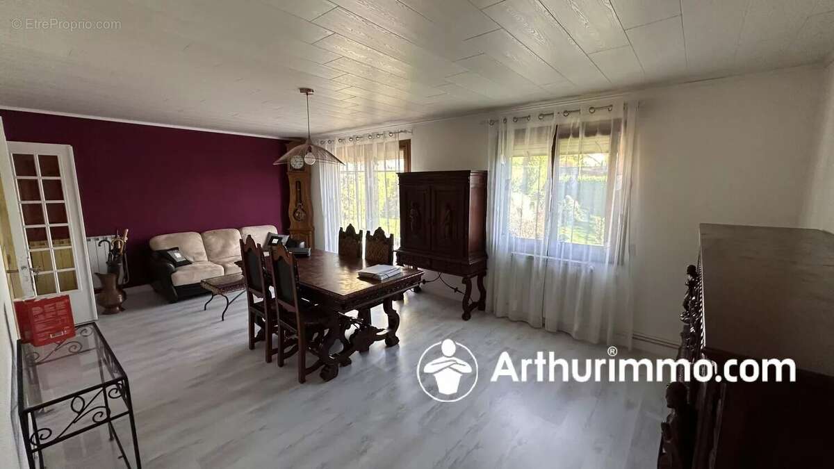 Maison à FECHE-L&#039;EGLISE