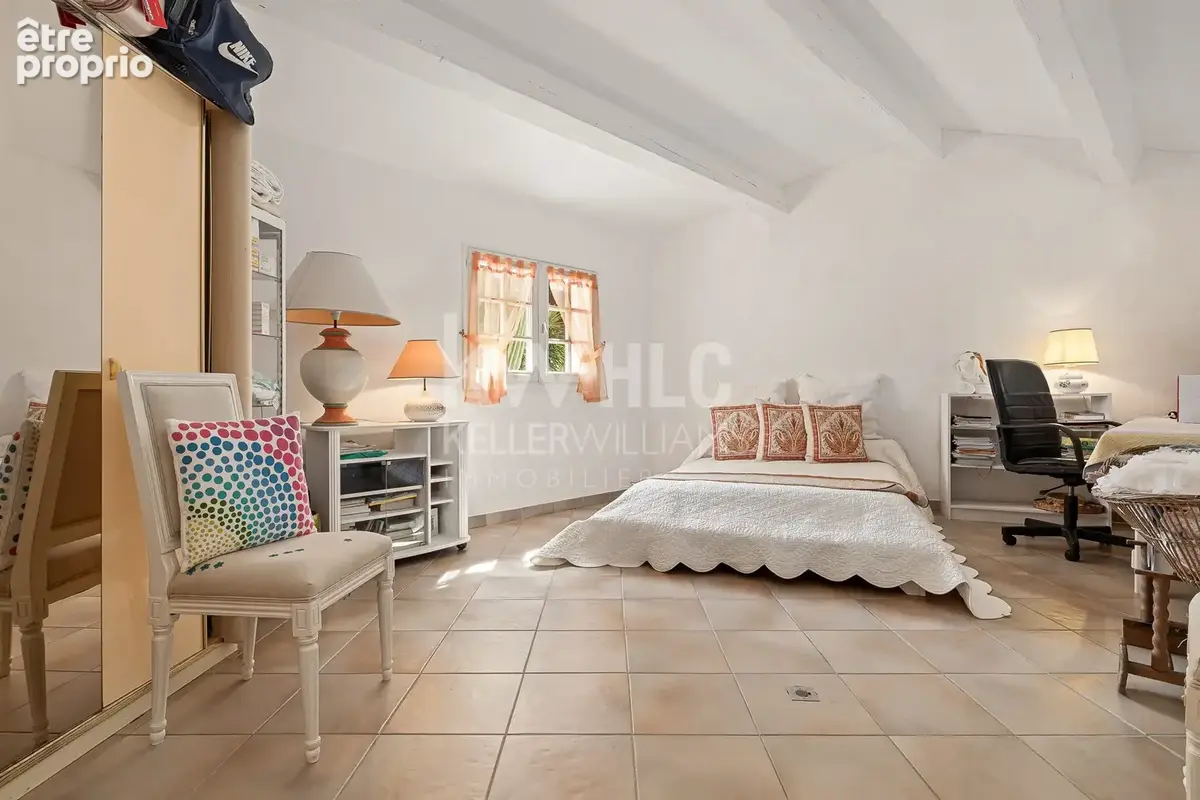 Maison 7 pièces 200 m² à vendre à La Ciotat (13600) - photo 8