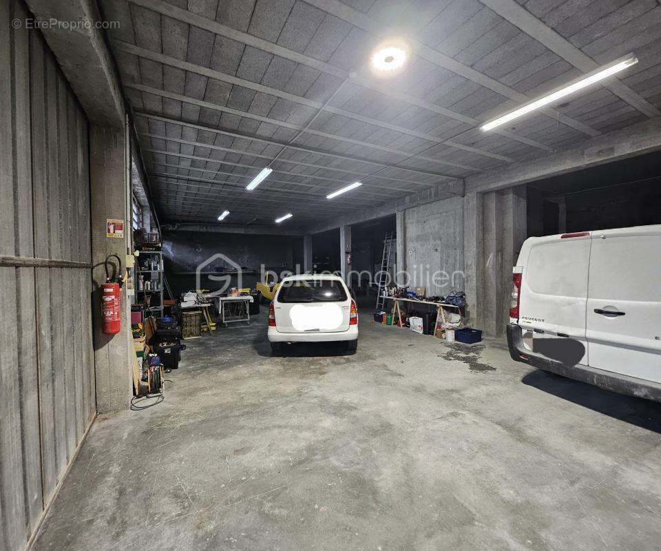 Maison à SAINT-MARTIN-D'HERES