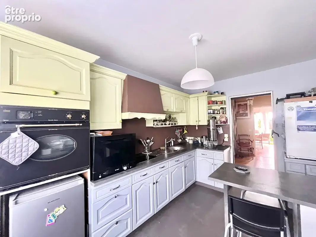 APPARTEMENT A VENDRE 4 PIECES 90 m2 A VENDRE - rez de jardin - terrasse sud - cave - garage fermé - photo 9
