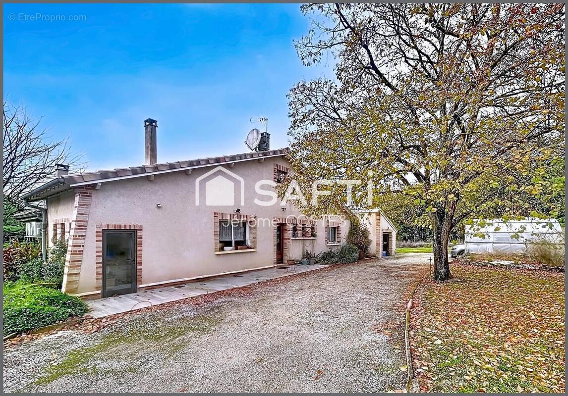 Photo 1 - Maison à MONTBARTIER