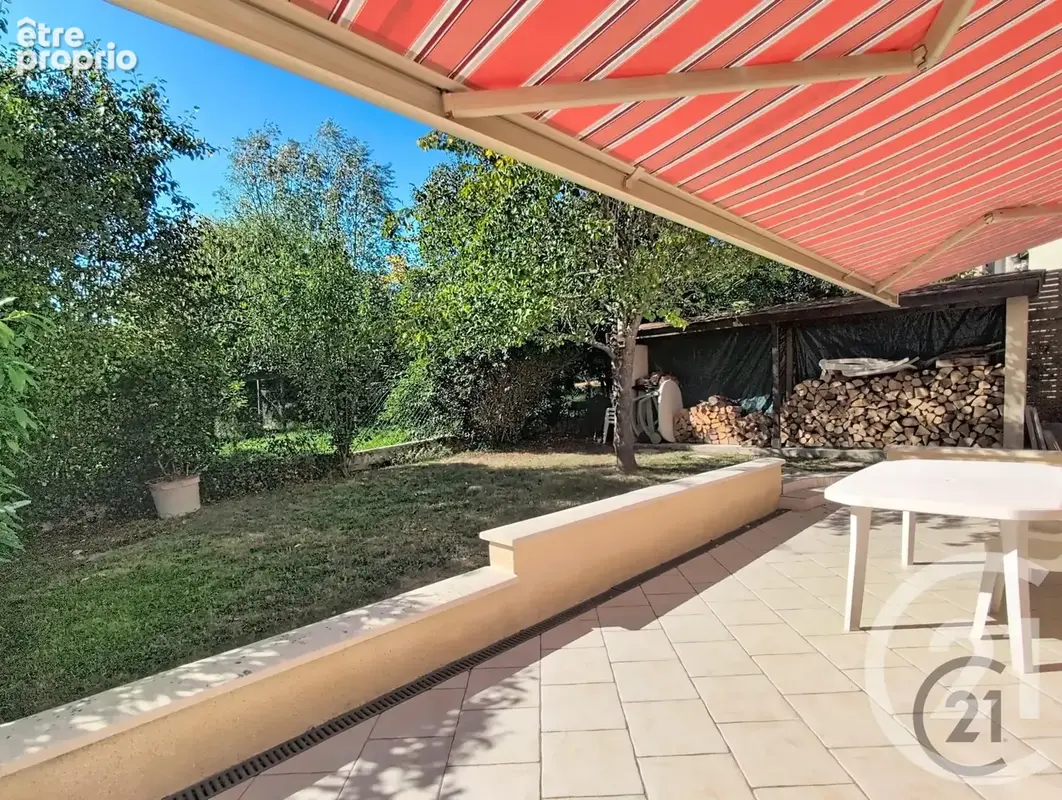 Photo Maison à Vaux-Le-Penil au prix de 339 000€