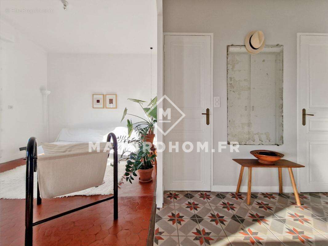 Appartement à MARSEILLE-5E