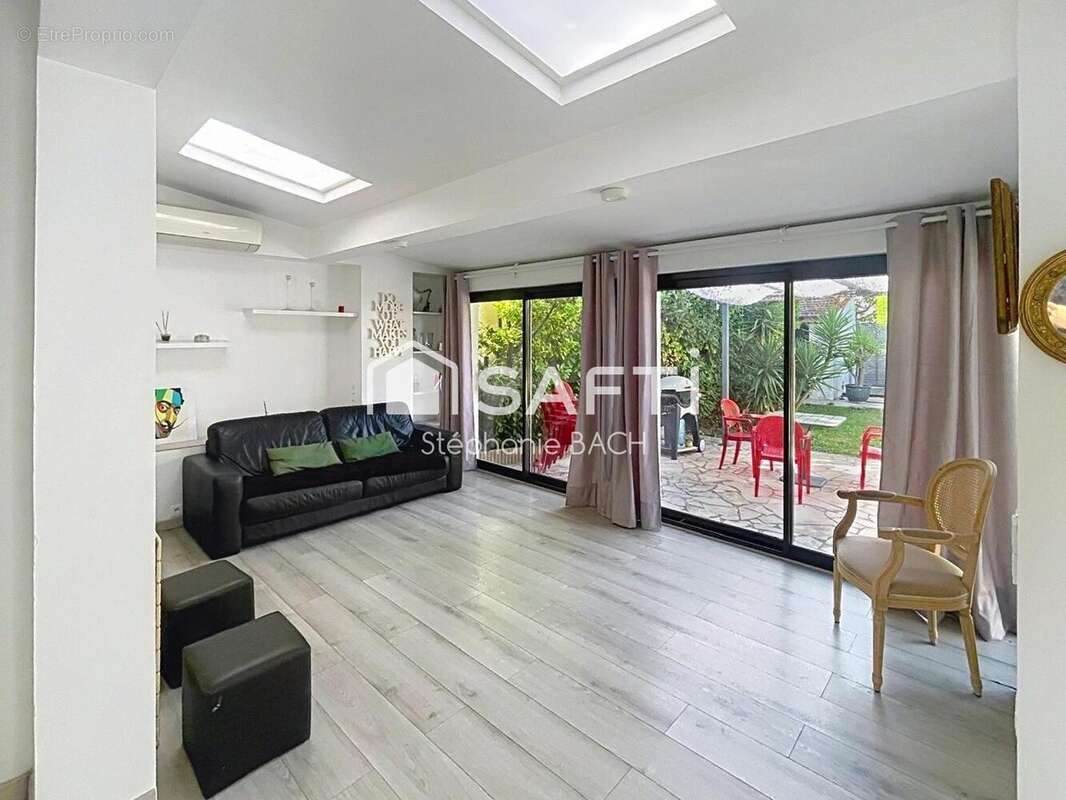 Photo 3 - Maison à MARSEILLE-12E