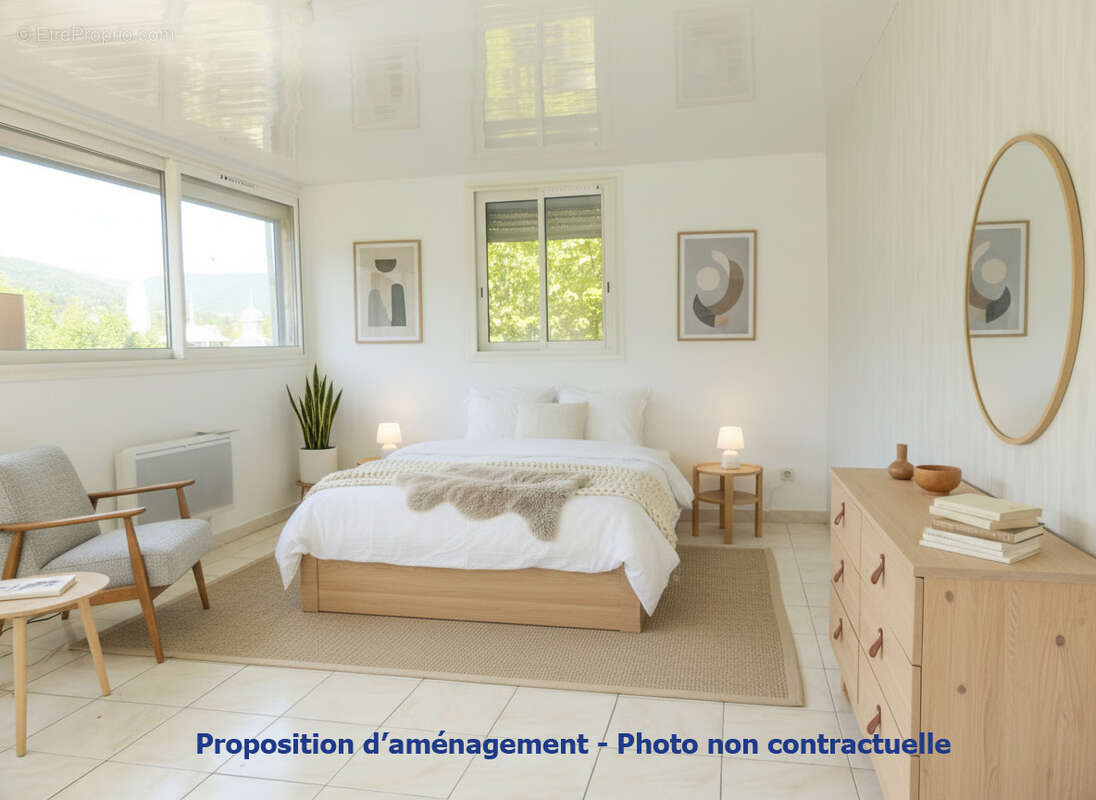 Appartement à LAMALOU-LES-BAINS