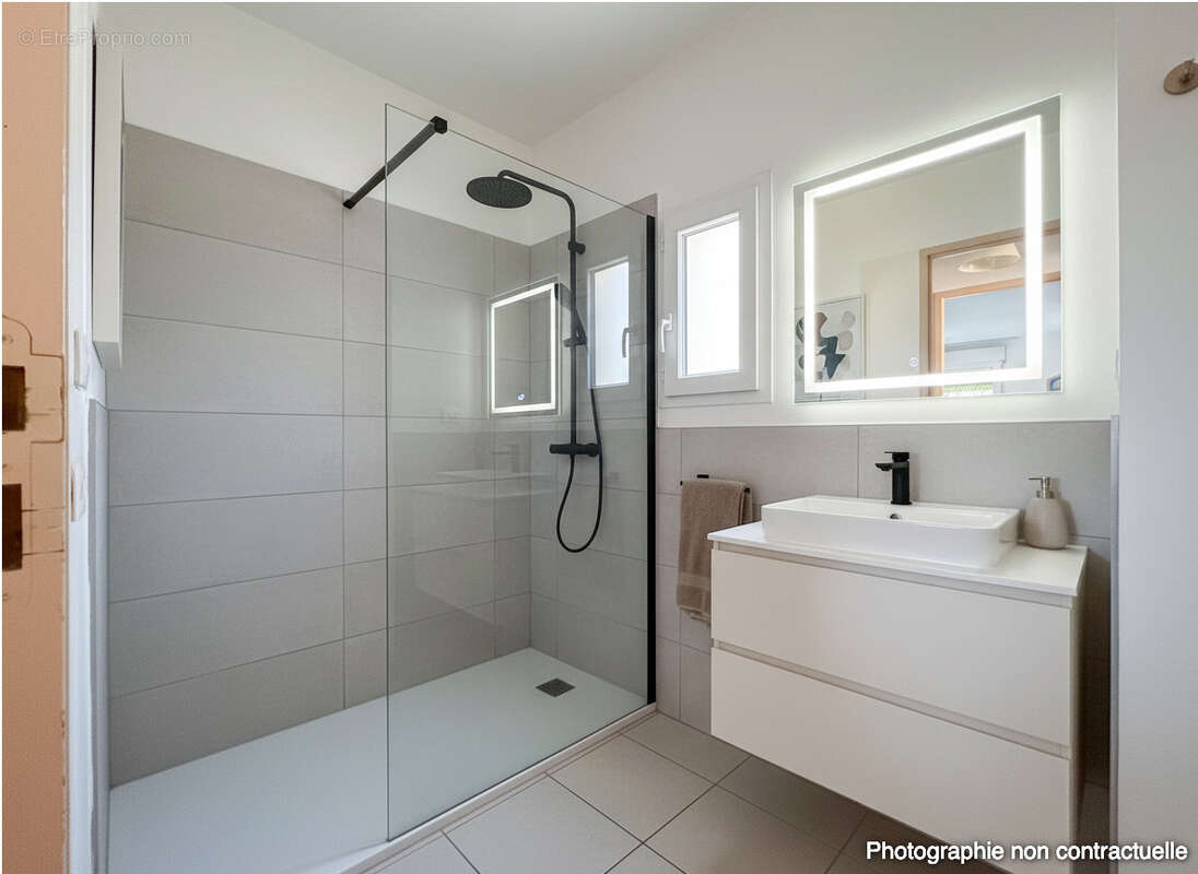 Appartement à MOLIETS-ET-MAA