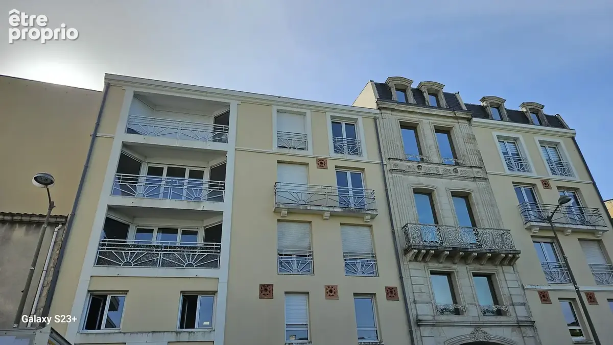 Appartement 3 pièces 84 m² à vendre à Niort (79000) - photo 2