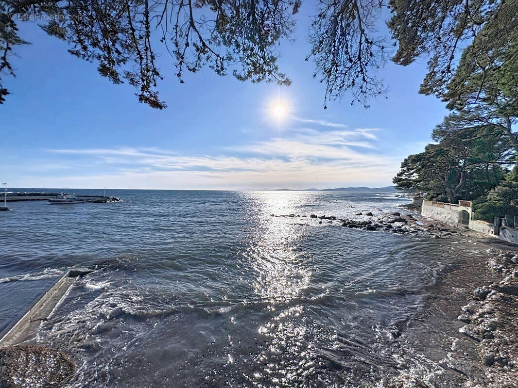 Appartement à SAINT-RAPHAEL