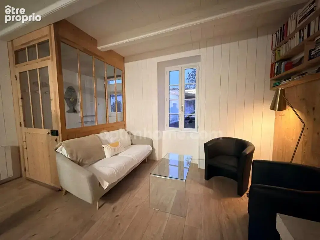 Belle maison de village 5 pièces  avec une dépendance au BOIS PLAGE EN RE 17580 - photo 5