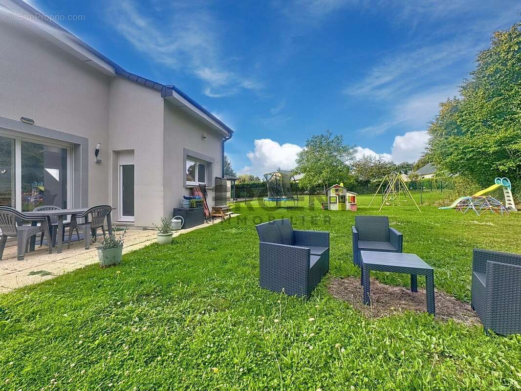 Maison à LA FRANCHEVILLE