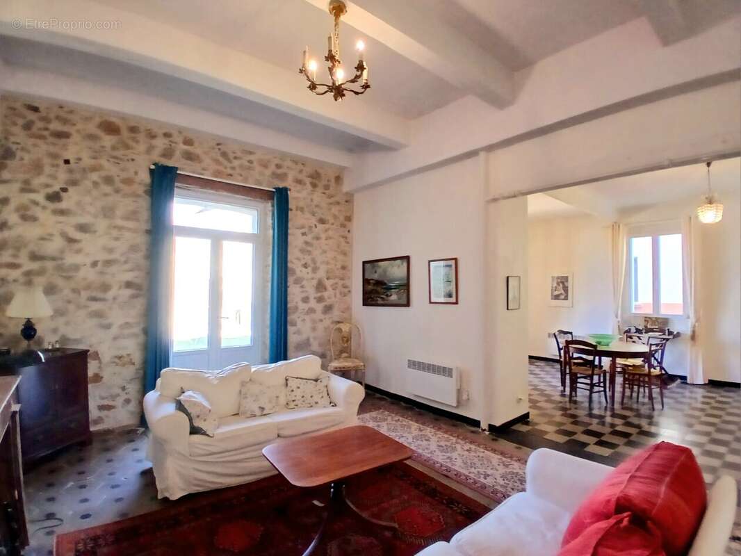 Maison à CESSENON-SUR-ORB