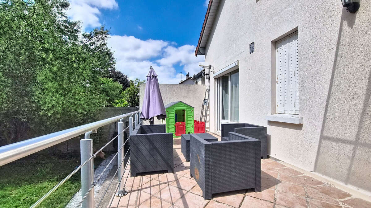 Maison à LIMEIL-BREVANNES