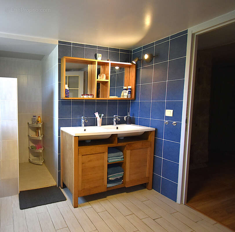Très belle maison rénovée sur 8h avec terrain de loisir. - photo 19
