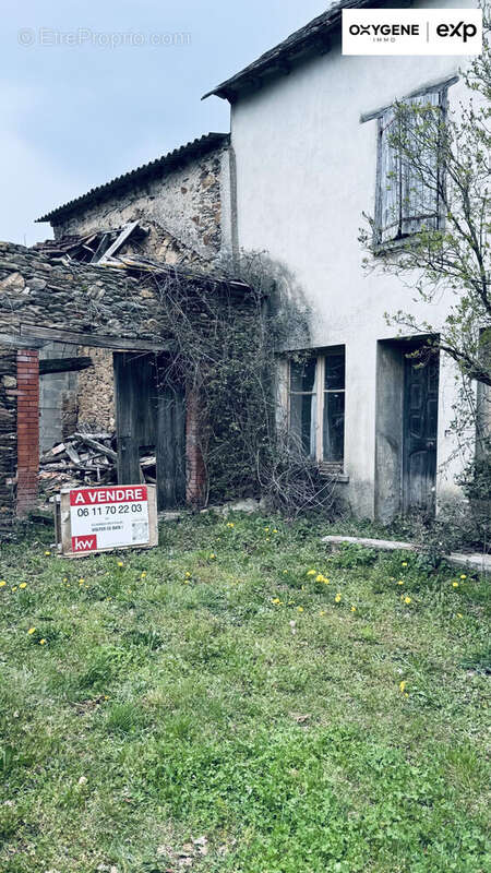Maison 110 m² à Naucelle  - photo 2