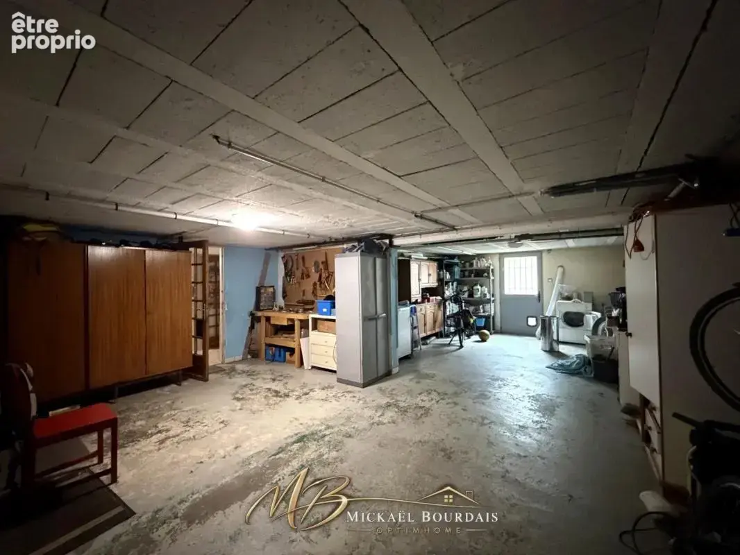 Maison familiale de 125 m² avec 5 chambres, grand sous-sol et deux terrasses – Brette-les-Pins - photo 19