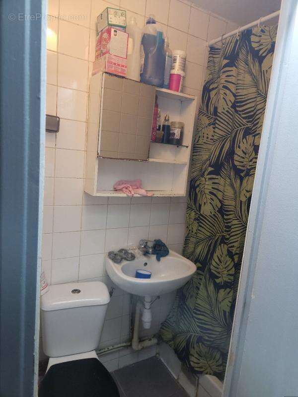 Commerce à SAINT-DENIS