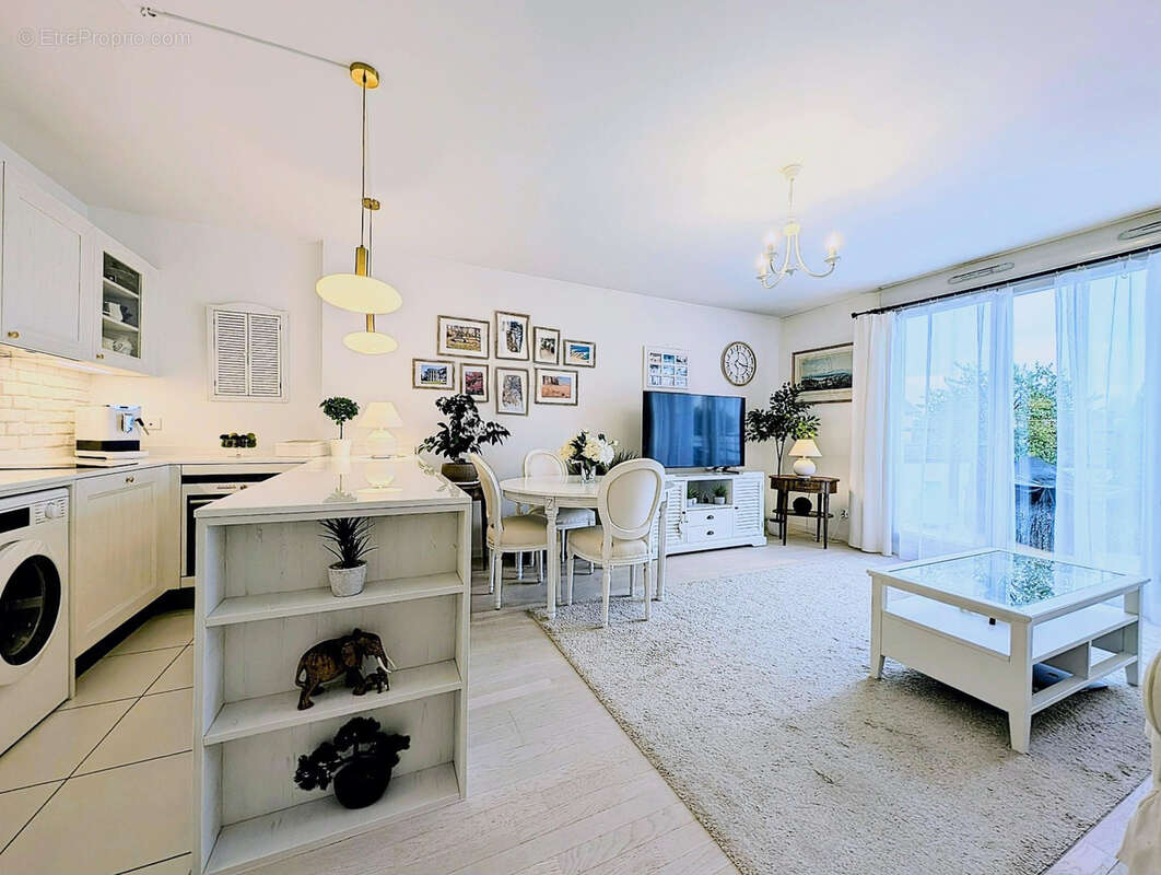 Appartement à FERNEY-VOLTAIRE