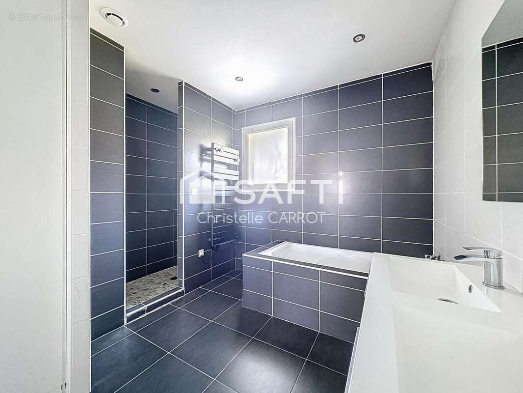 Photo 8 - Maison à SAINT-LOUBES